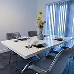 Stoneleigh Retreat 4br Entire Dom wakacyjny