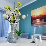Stoneleigh Retreat 4br Entire Dom wakacyjny *