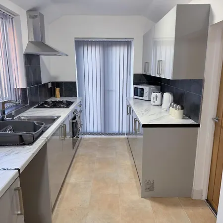 Stoneleigh Retreat 4br Entire Dom wakacyjny Middlesbrough