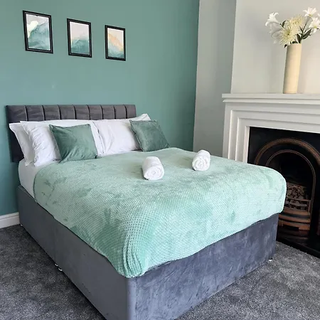 Holiday home Stoneleigh Retreat 4br Entire *
