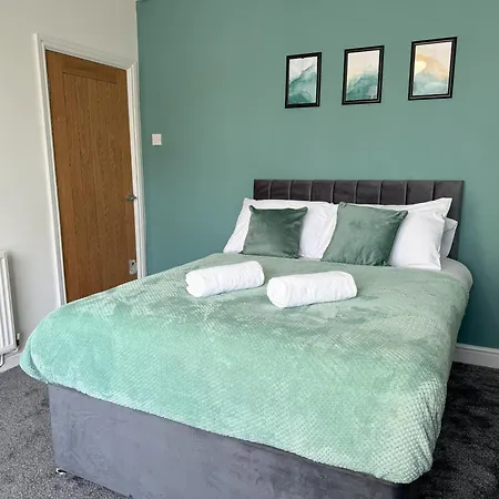 Stoneleigh Retreat 4br Entire * Middlesbrough