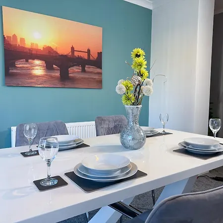 Stoneleigh Retreat 4br Entire *